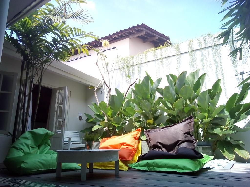 Ferienwohnung The Patio Yogya Yogyakarta Exterior foto